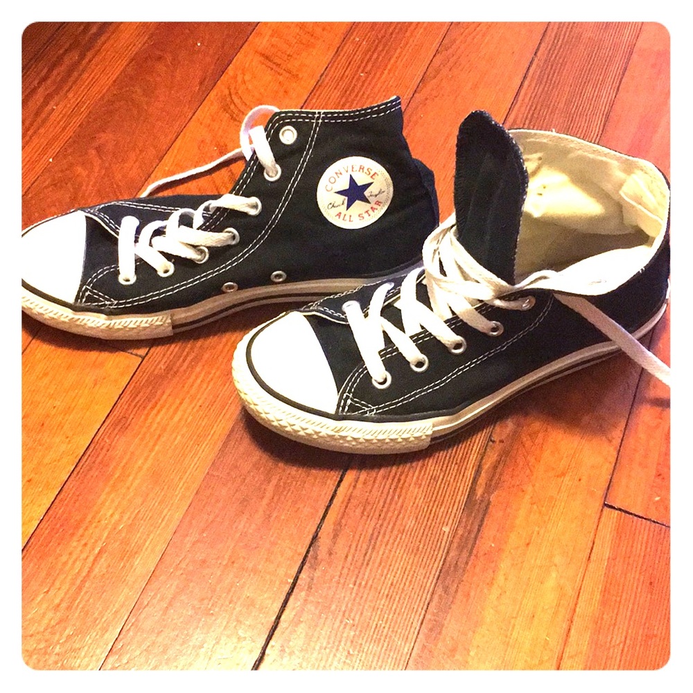 Black converse high tops Boys sz 3 fits women's 6